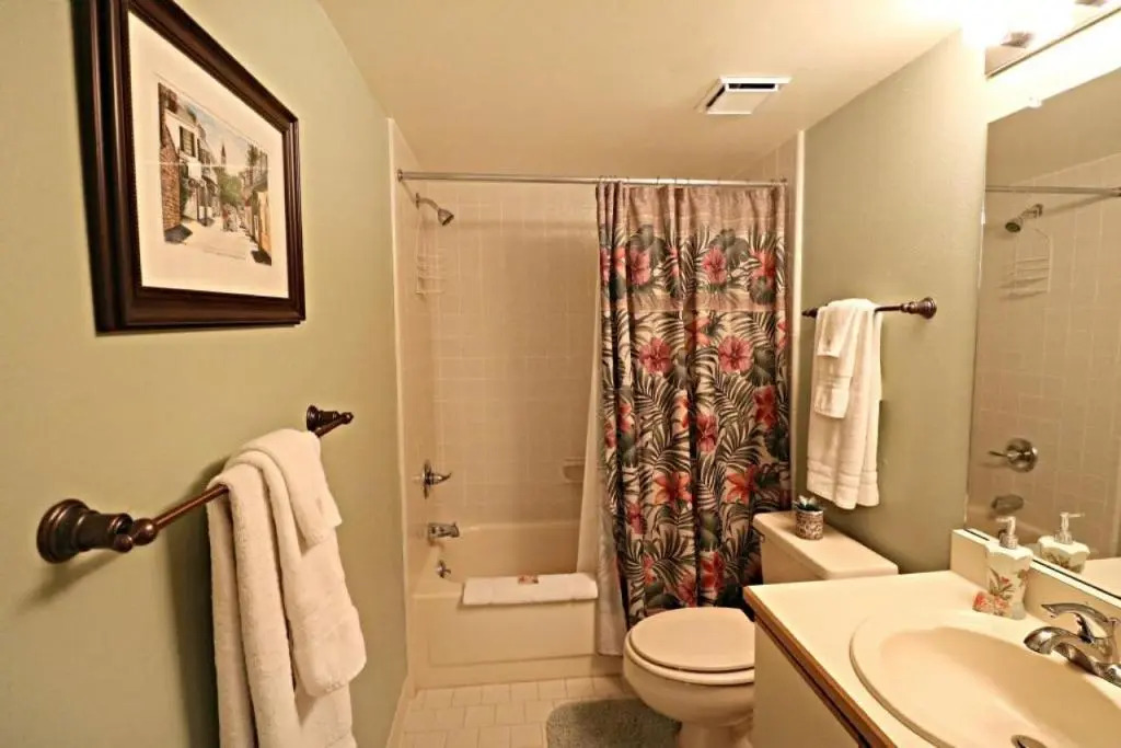 Ocean Village Club H21