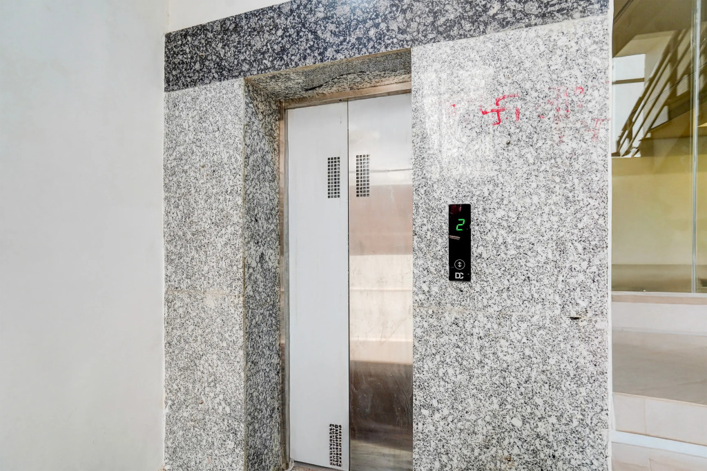 Saarthi Hotel Agra