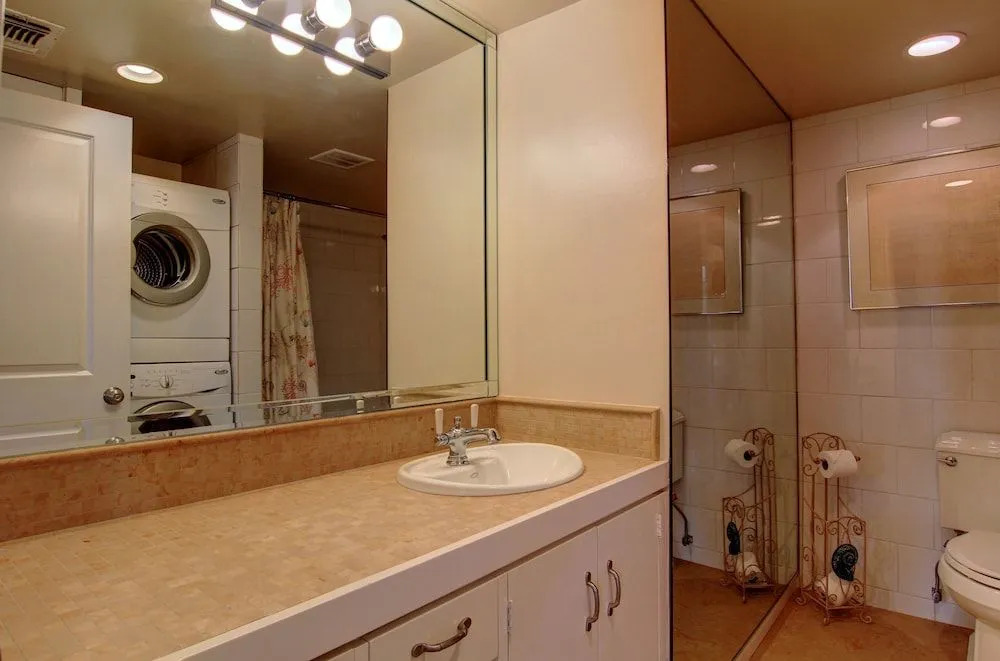 Channelview 211 2 Bedrooms 2 Bathrooms Condo