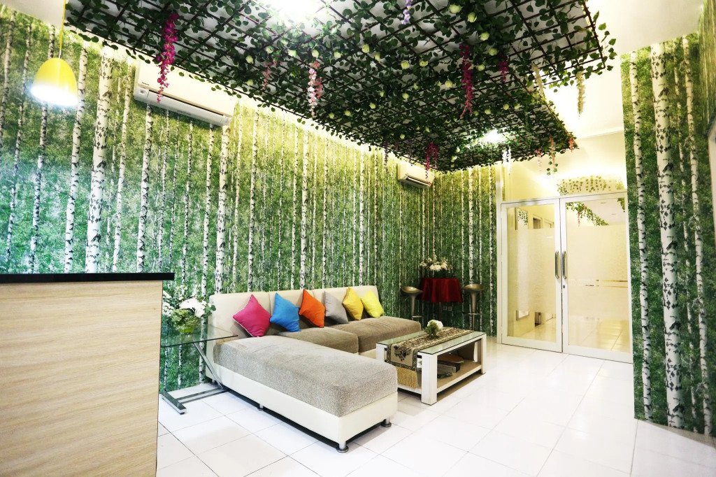 C Stone Hotel