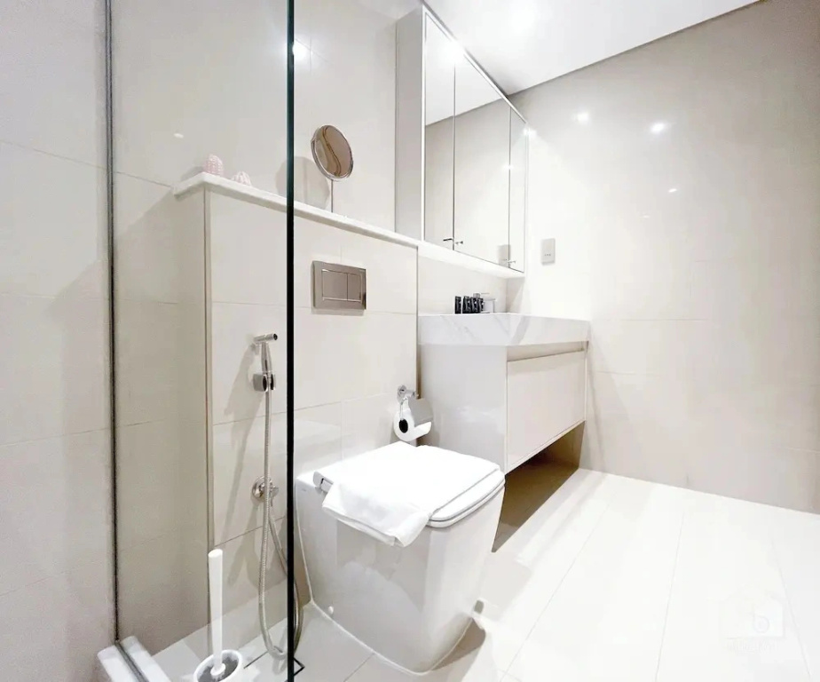 Luxury Burj Royale Modern Apt city view Balcony