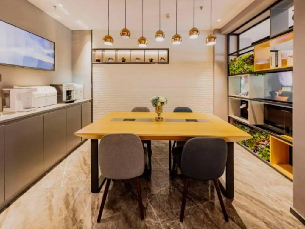 Homeinn Selected (Karamay Youyi Road)