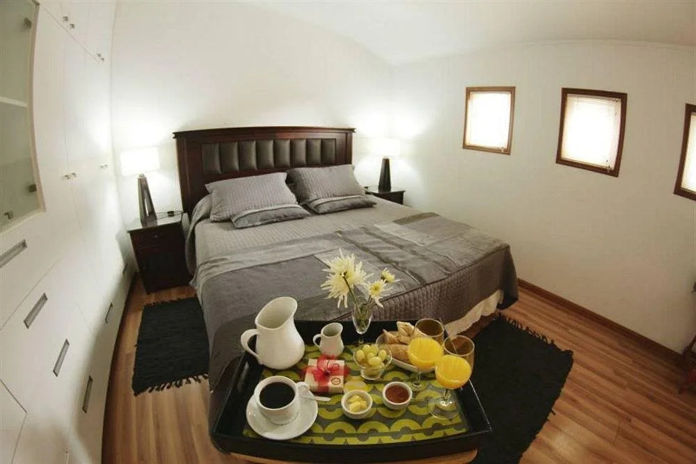 Ottavia Hostelling