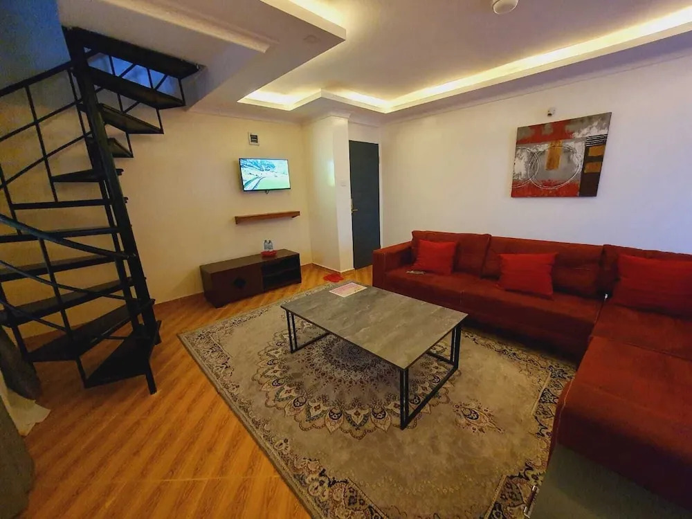 Comfort E Suites