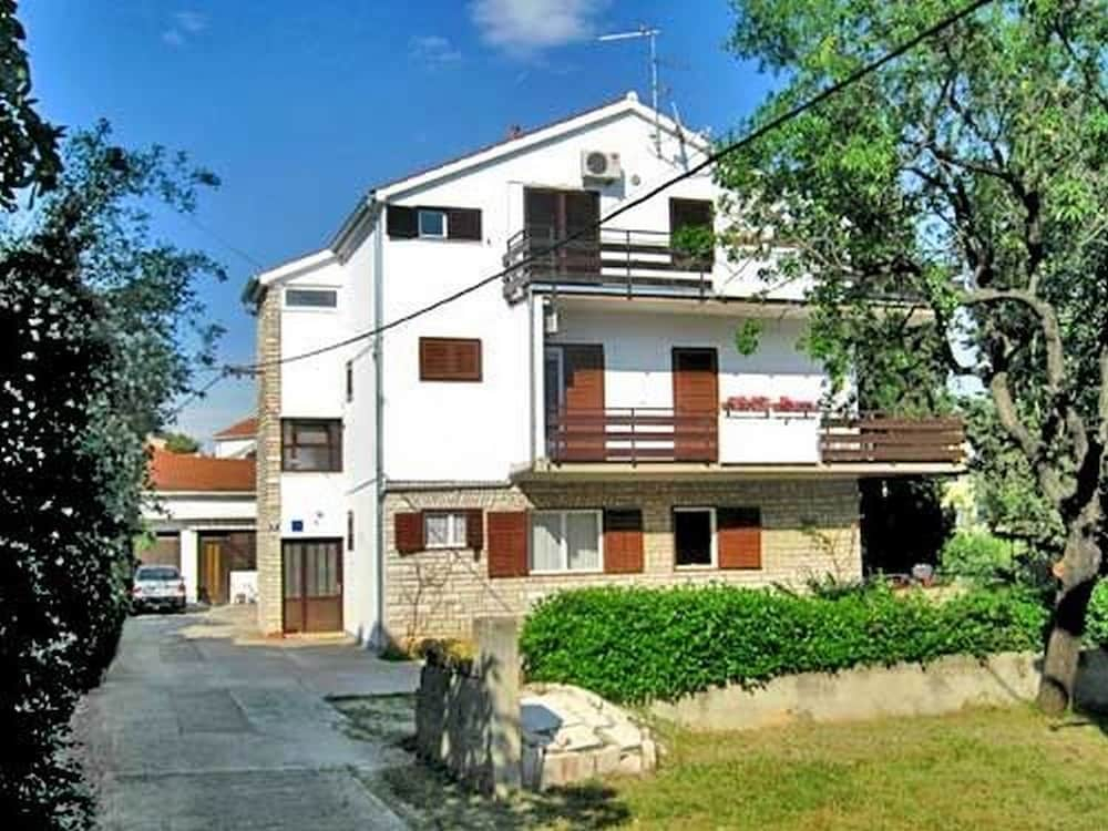 Apartments Malenica