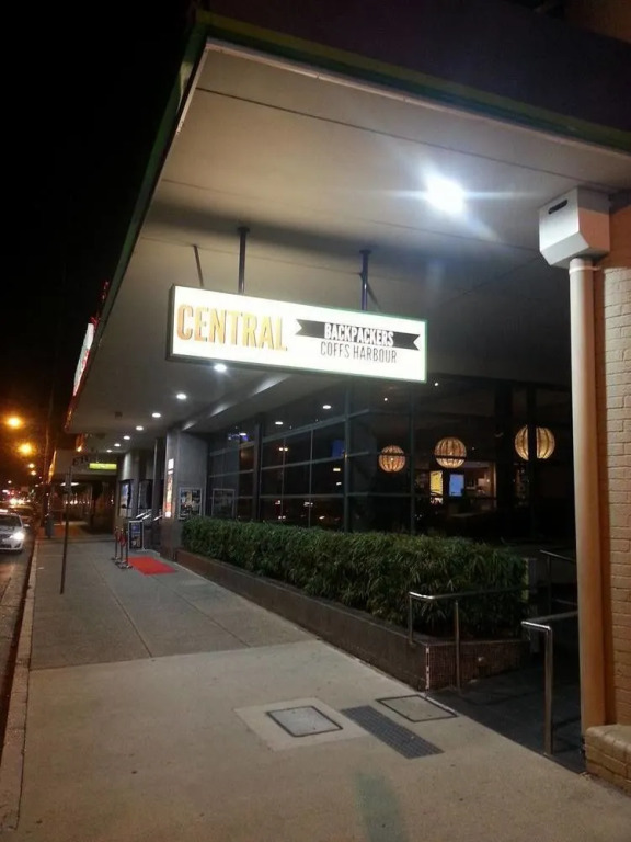 Central Backpackers - Hostel