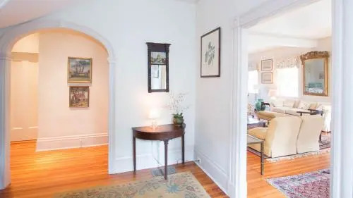 Captain Morse House - Luxury, Waterfront, Town, & Beaches - 5 stars