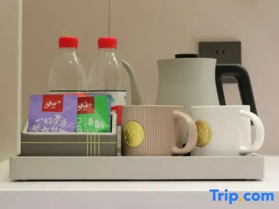 Homeinn Plus Hotel (Shenzhen Shiyan Subway Station)