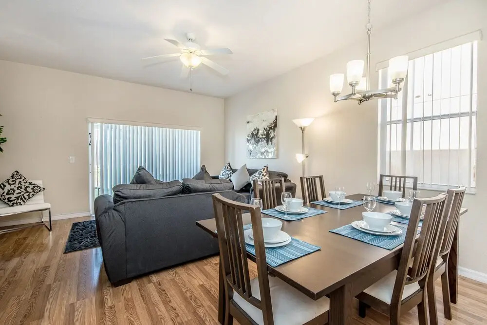 Clabria Villa Regal Palms 1