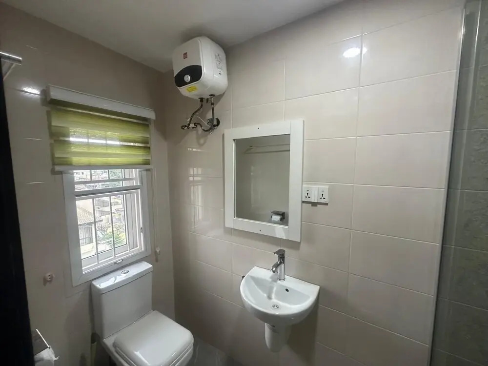 B-12 Apartments
