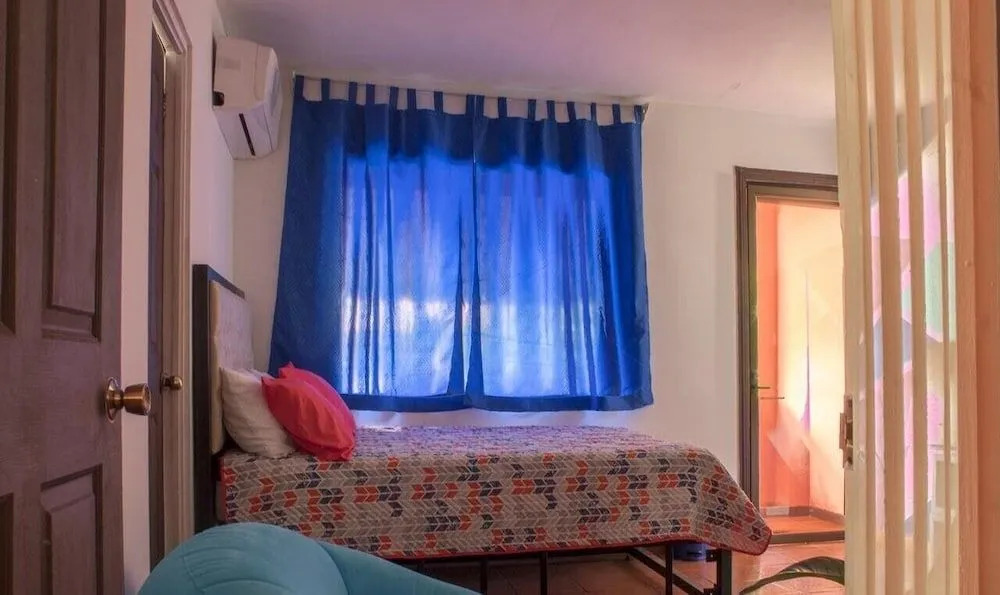 B&B Nomad House