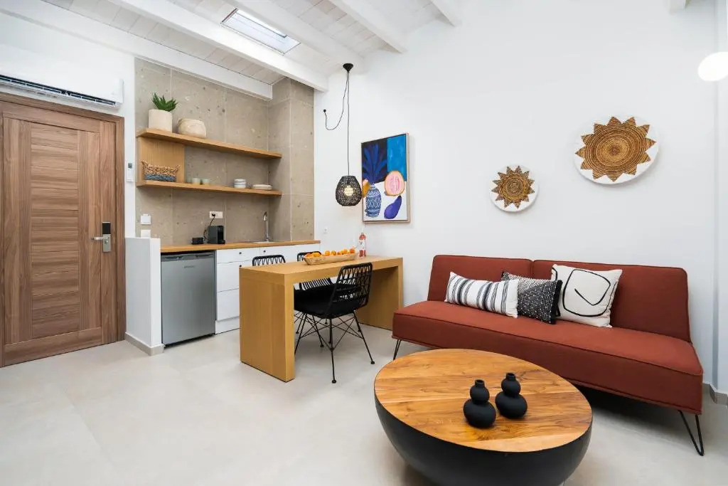 Funtuki Seaside Apartments