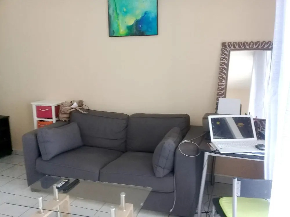 Apartment With one Bedroom in Sainte Clotilde, With Furnished Terrace and Wifi