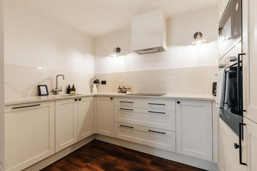Redland Suites - Apartment 2