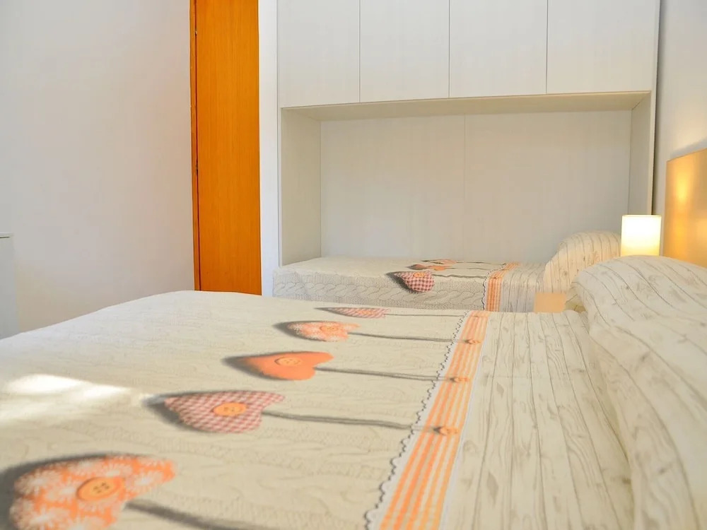 Lovely Apartment With Garden View - Beahost