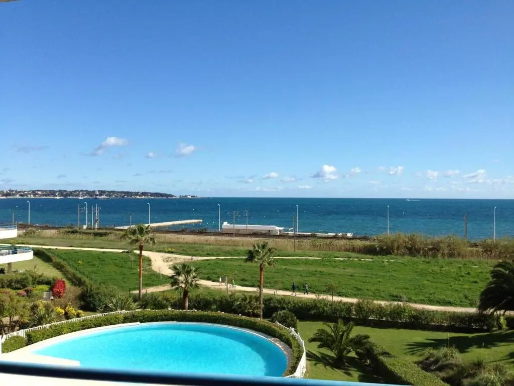 Vaste 2 Pièces res. Grand large grande terrasse vue mer