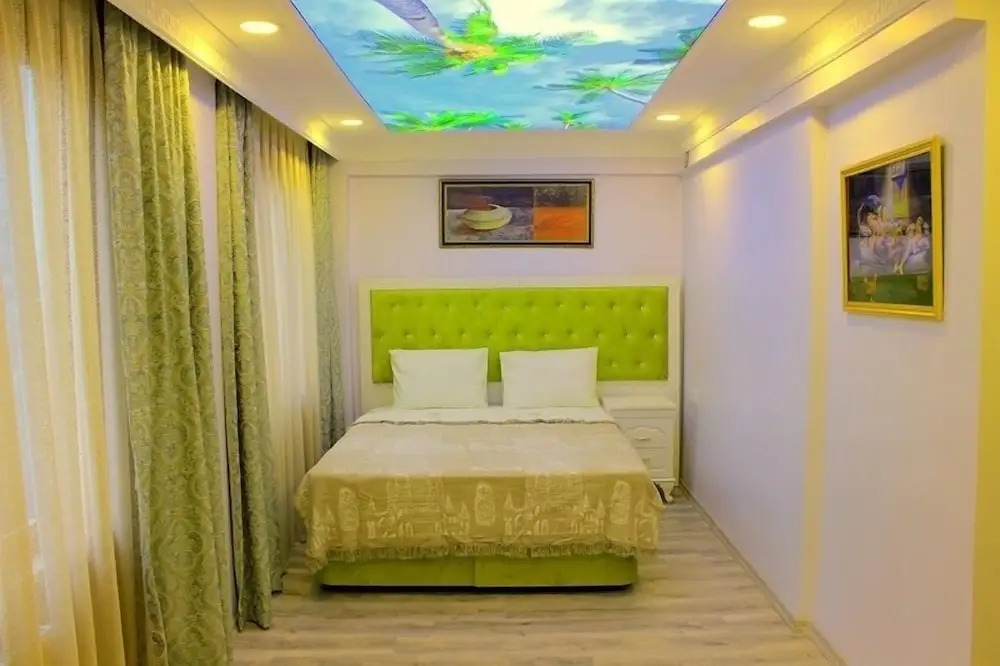 Hotelium 2