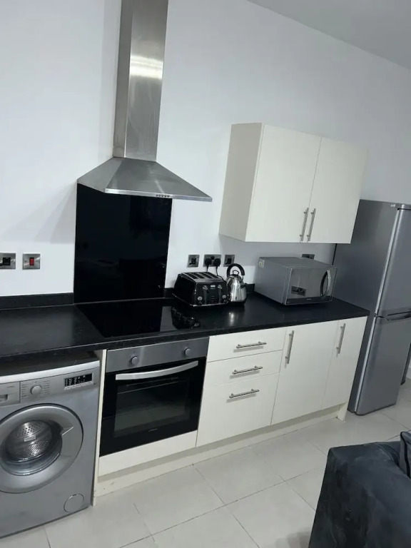 Stunning 1-bed Apartment