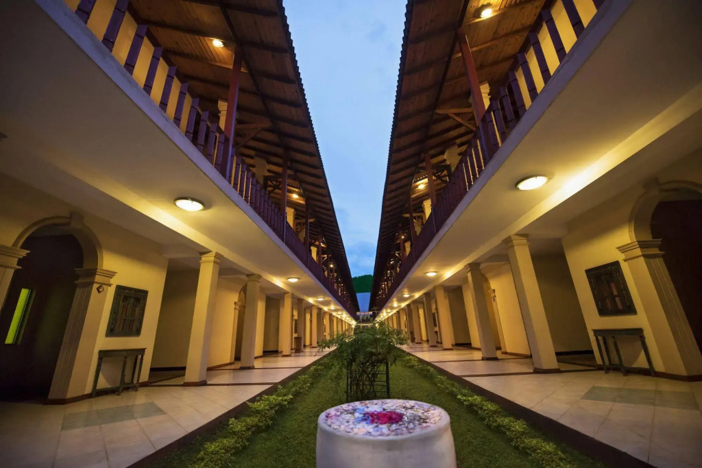 Mandara Rosen Yala, Kataragama