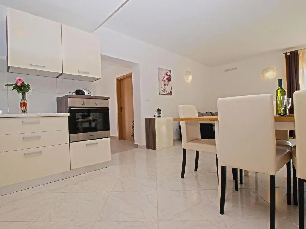 House Andrej 1372