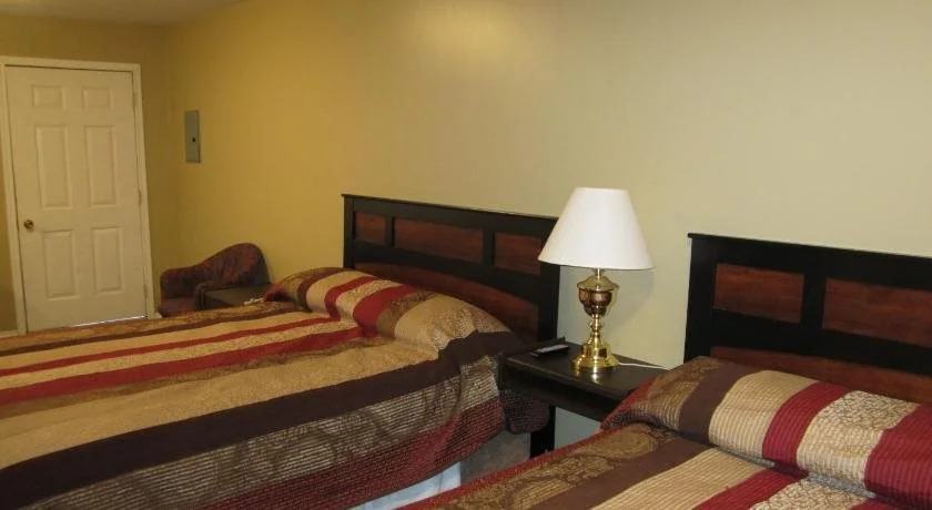 Rainbow INN