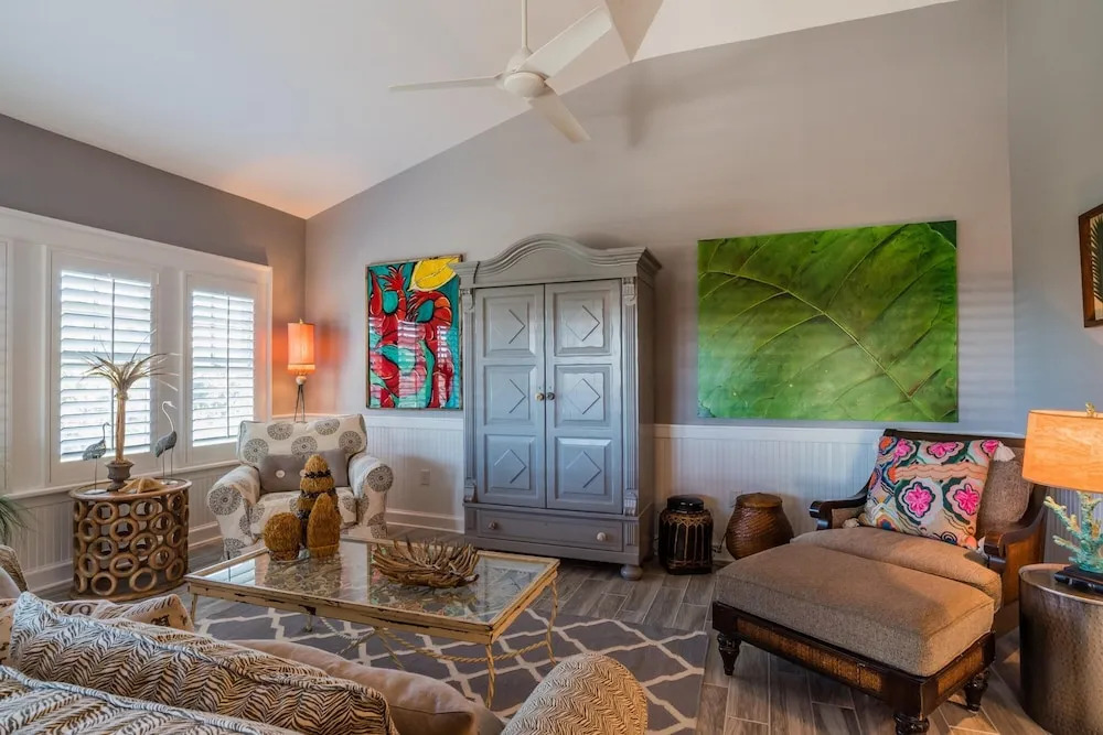 Watercolor - Park District 1-Bedroom Condos by 360 Blue