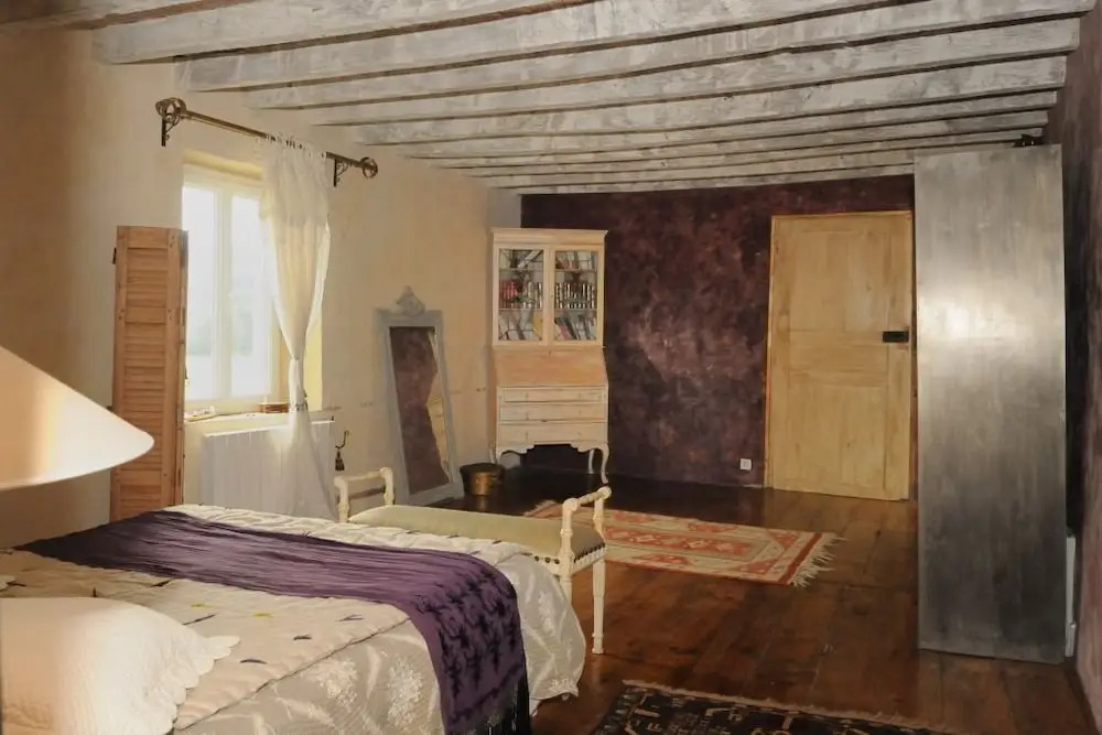 Chambre sur cour