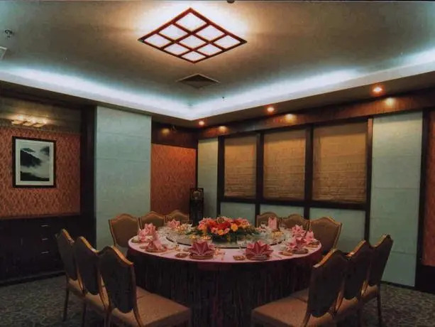 Kunming Greenlake View Hotel