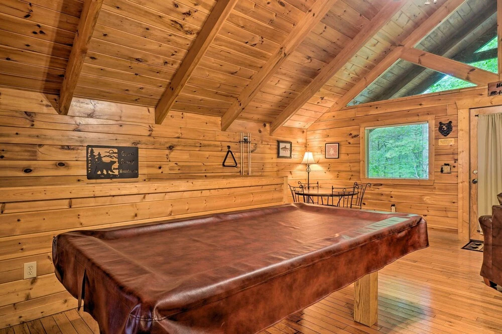 'mountain Dream Cabin' w/ Deck, 7 Mi to Gatlinburg