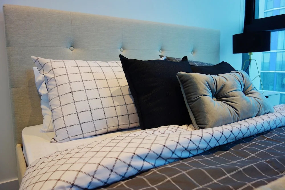 Victoria One 2 Bedroom, 2 Bathroom Apartment