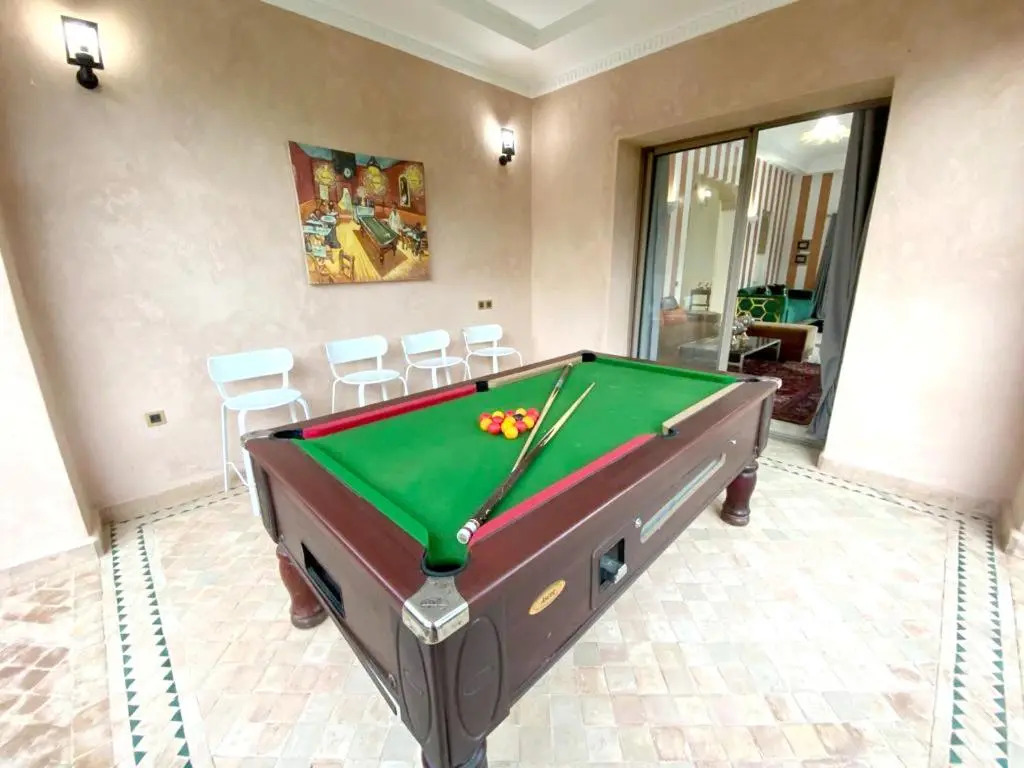 5 bedrooms villa with private pool enclosed garden and wifi at Marrakech