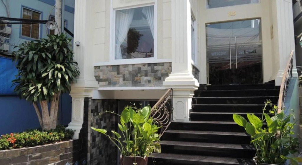 Yen Nam Hotel Nguyen Trong Tuyen