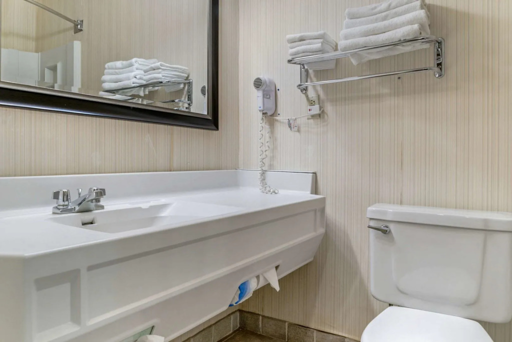 Quality Inn Saint Ignace I-75