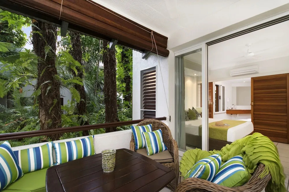 The Reef Retreat Townhouses
