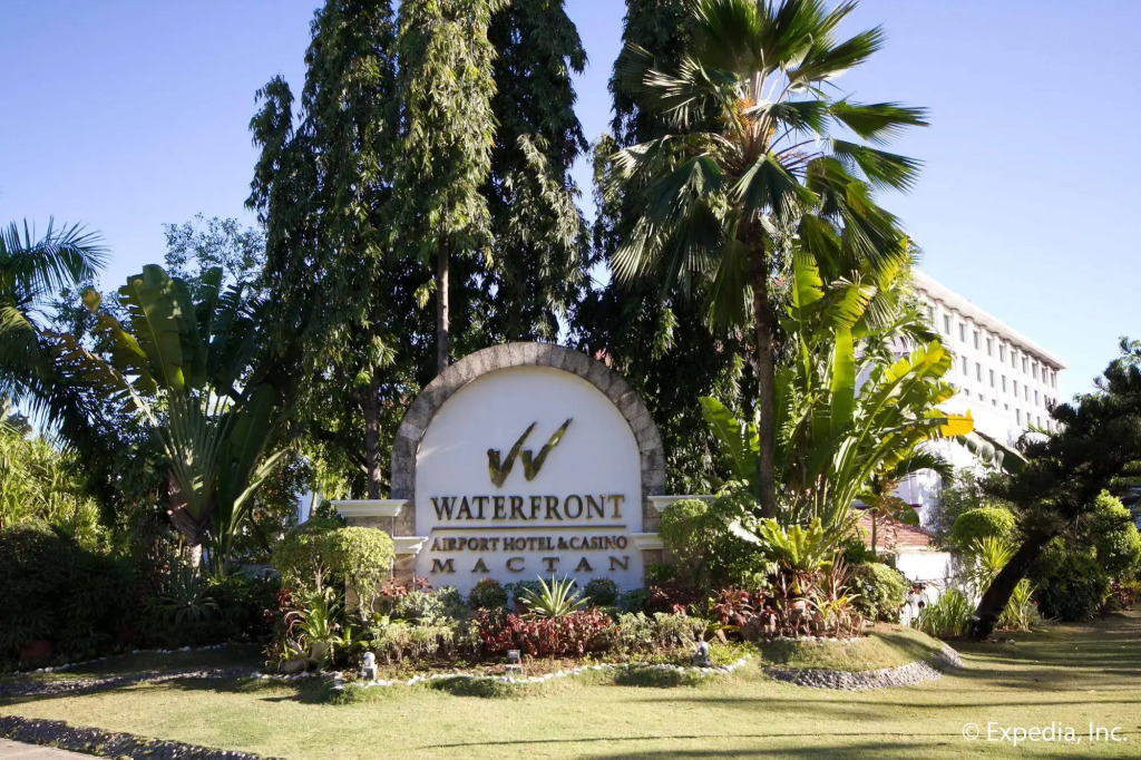 Waterfront Airport Hotel and Casino