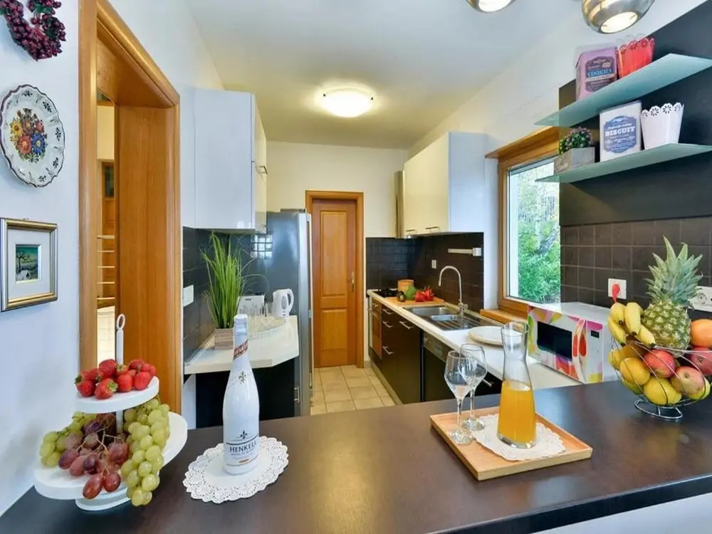 Villa Wolkenhawk - Five Bedroom Villa With Indoor Swimming Pool