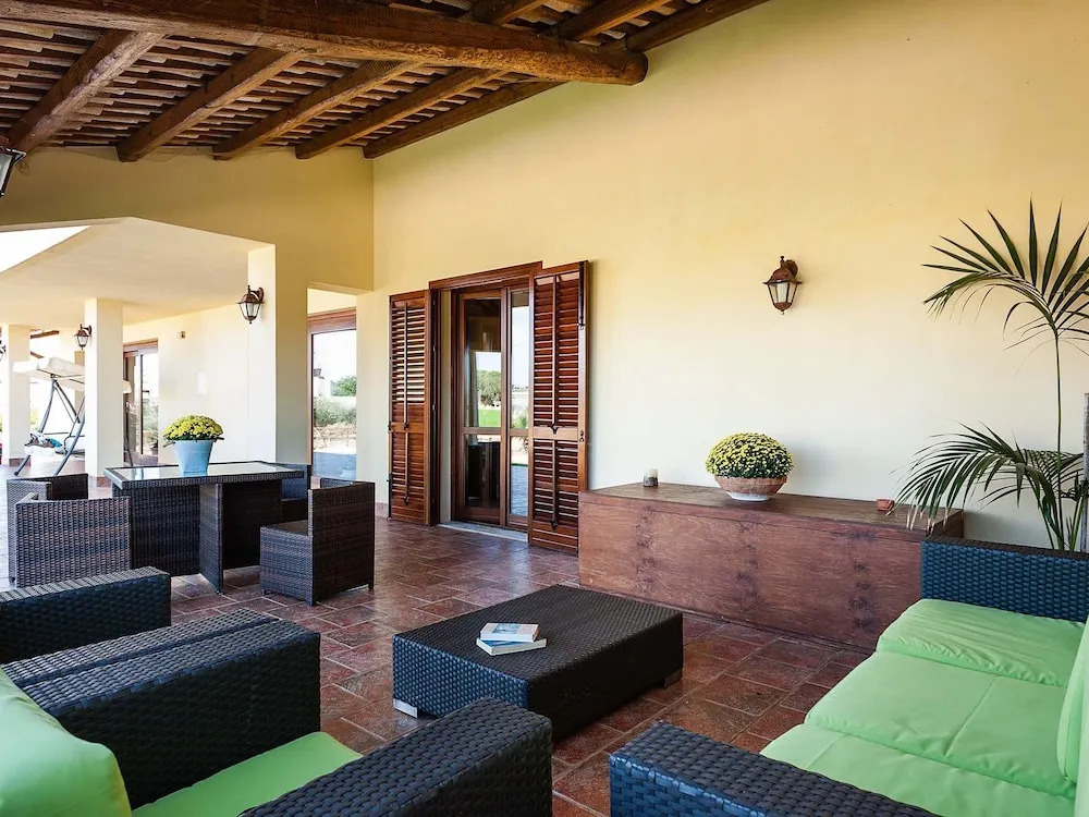Wonderful Villa With Swimming Pool Nearby Marsala, Just 5km From the Sea!