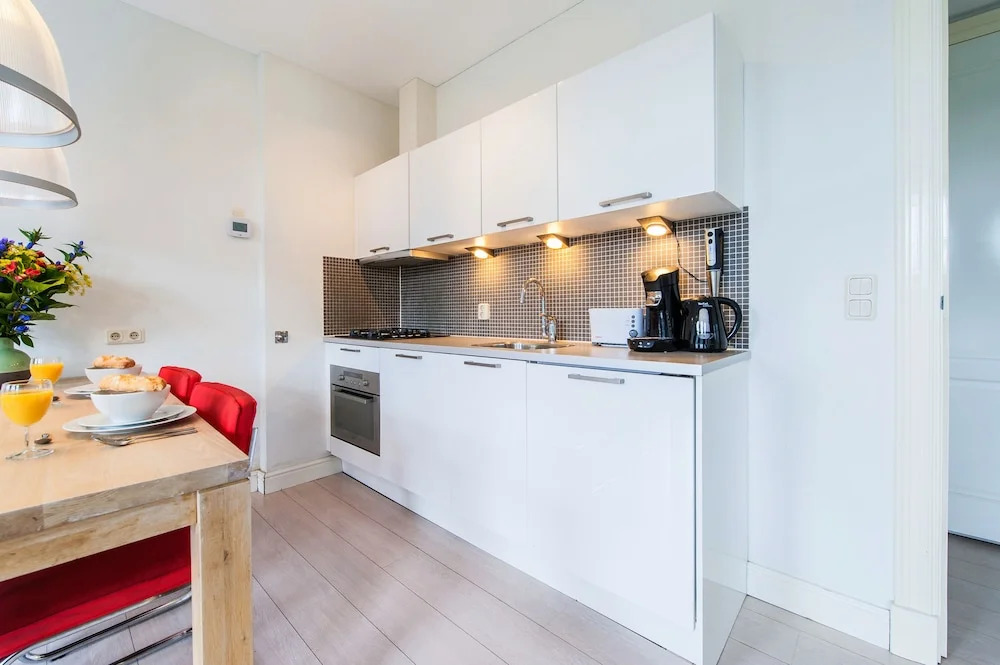 Short Stay Group Dapper Market Serviced Apartments Amsterdam