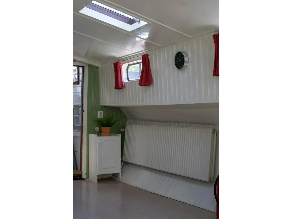Boat-Apartment Rotterdam Fokkelina