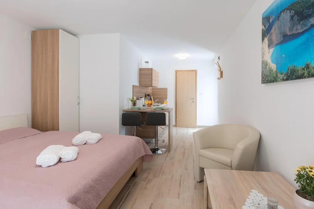 Studios and room Solis ideal for couples