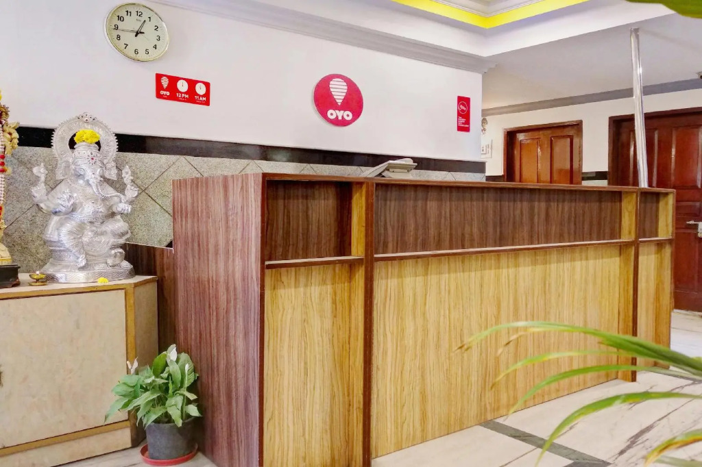 OYO 10884 Pavana Residency