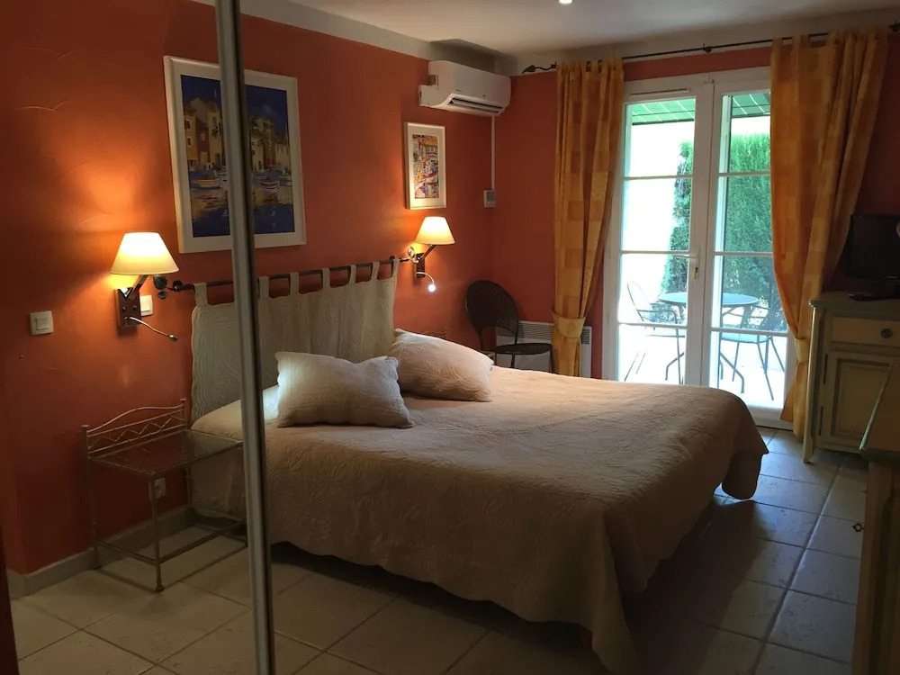 Domaine De Respelido