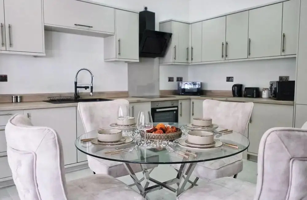 Blissful Bradford Apartment - City Center Gem