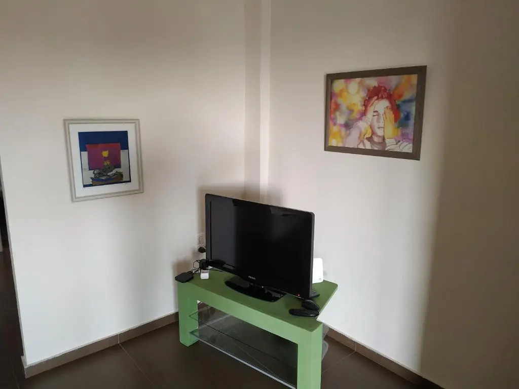 Pantazopoulou square apartment (central railway)