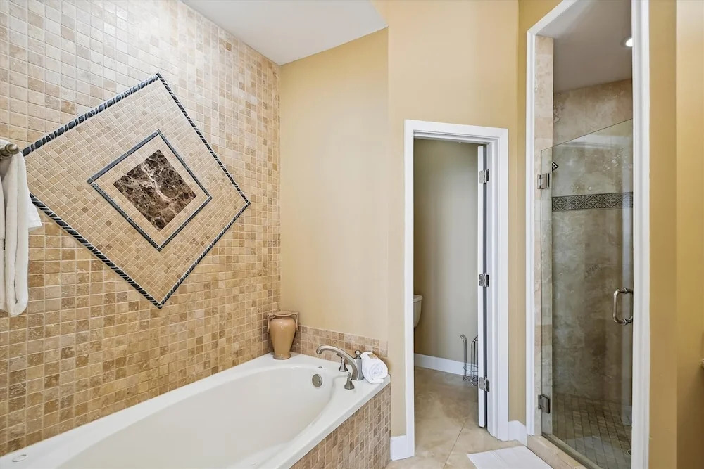 Oceania 902 - Gulf Front 3 BR - sleeps 6 3 Bedroom Condo by RedAwning