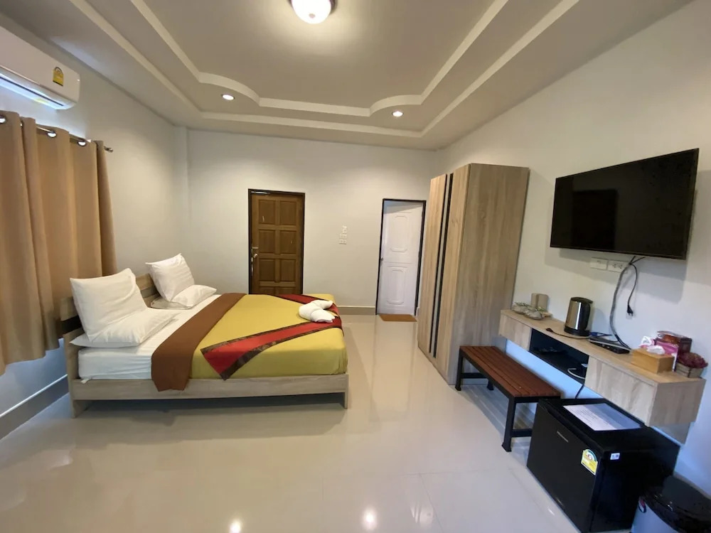 Brown Andaman Krabi