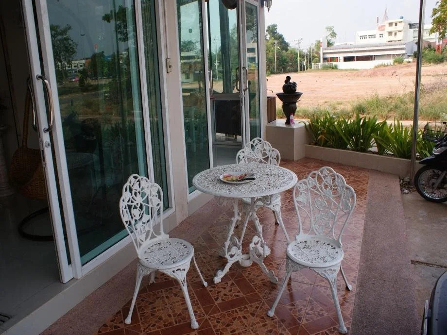 Crystal Place Buayai