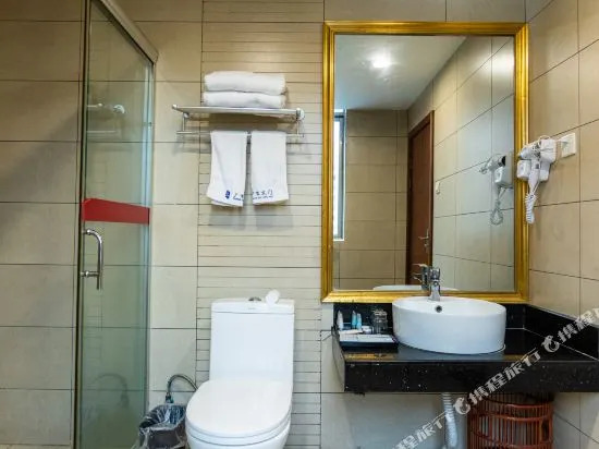 Huaji Hotel (Yong'an South Railway Station)