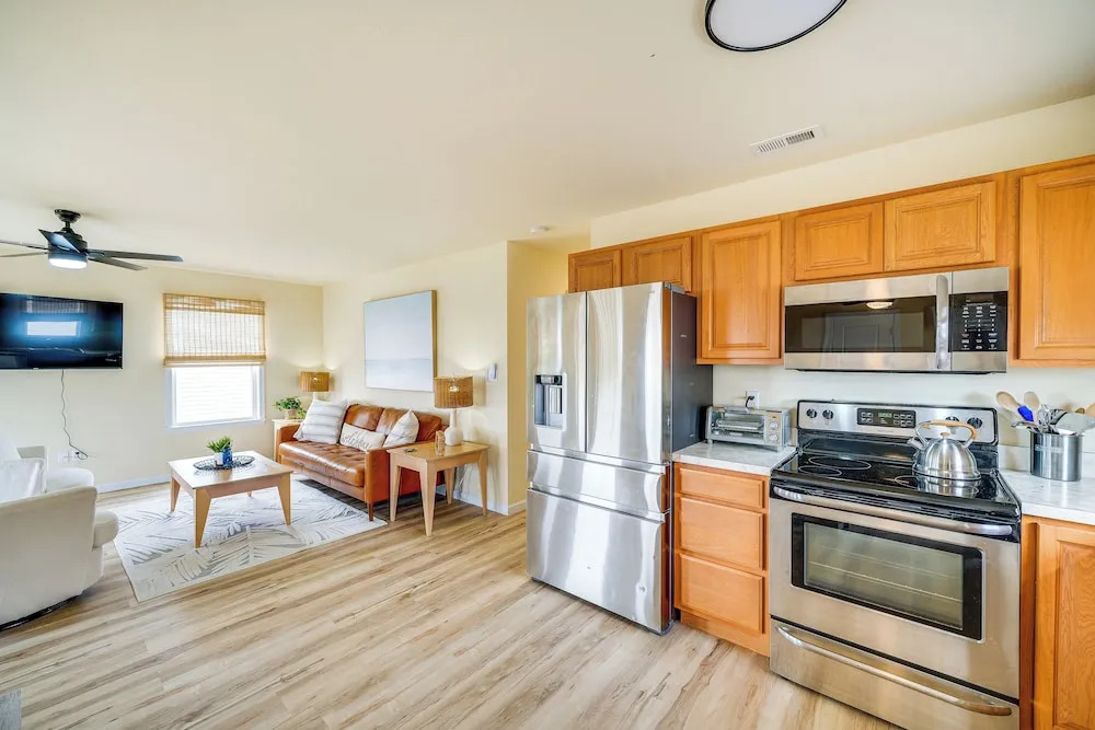 Nags Head Vacation Rental w/ Hot Tub: Near Beach!