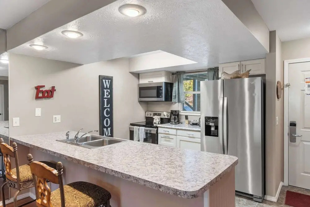 River Song Condo for 4
